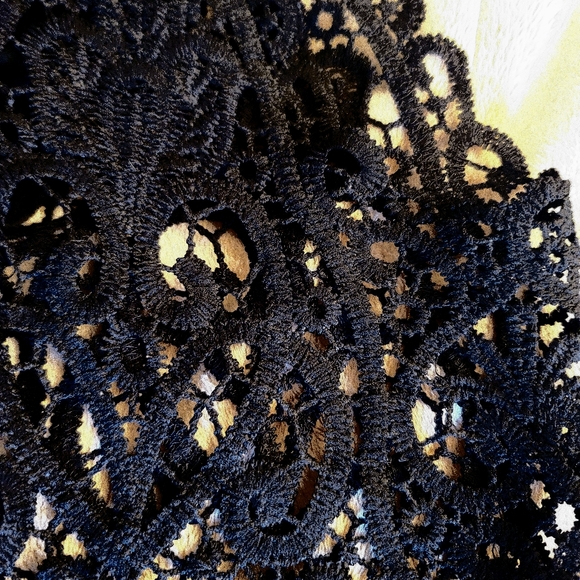 New Vintage Black Holiday Dress Cold Shoulder Lace Sleeves Large - Picture 4 of 5